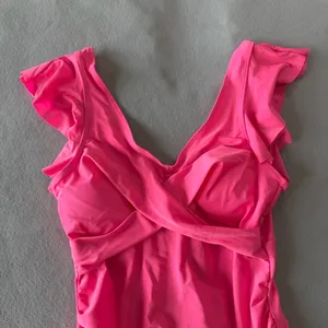 Women's NEW Pink One Piece Ruffle Straps and Skirt Swimsuit Size XL #260734 thumbnail 4