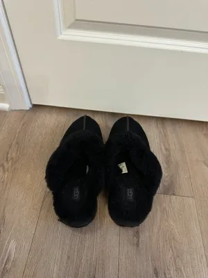 UGG Disquette Slipper in Black Size US 9 thumbnail 5