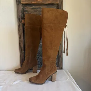 Franco Sarto Elnora Tall Suede Over The Knee Boots Brown Boho Fringe Tassel Sz 9 thumbnail 7