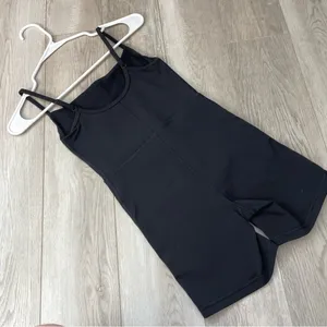 Wilfred Divinity Romper scoop neck cami womens Black (xsmall) athleisure lounge thumbnail 5
