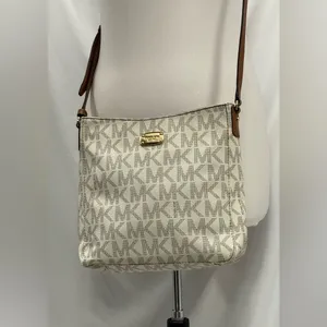 Michael Kors Cream & Brown Jet Set Crossbody Messenger Bag thumbnail 2