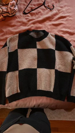 Shein checkered sweater  thumbnail 2
