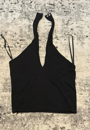 Forever 21 Halter Top Black thumbnail 1
