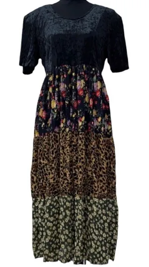 Women's Floral Print Dress by Kum Song(Size Medium) thumbnail 1