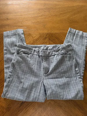 Old Navy Pixie Pants thumbnail 2