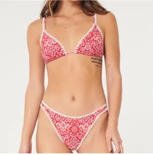 Hollister S RED BANDANA PRINT BIKINI BOTTOMS thumbnail 5