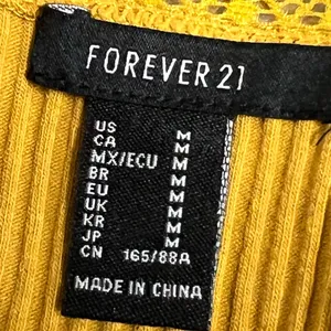 Forever 21 Yellow Ribbed Bodysuit - Size Medium - VGUC thumbnail 4