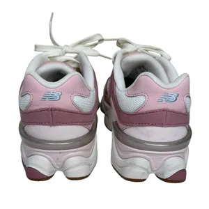 New Balance 9060 Rose Pink Size 6Y‎ WIDE (7.5W) GC9060FR thumbnail 4