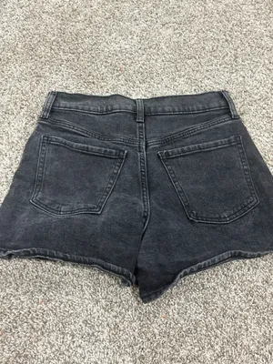Old Navy Black High-Rise Jean Shorts thumbnail 2