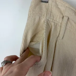 Sézane Cream Corduroy‎ Wide Leg Trousers Pants Size 40 US 8 Minimalist Old Money thumbnail 3