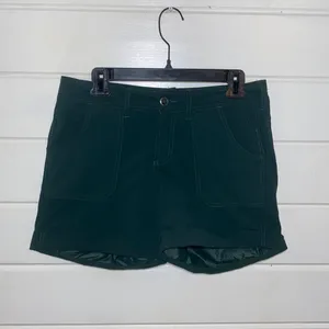 The north face dark green water resistant outdoor shorts thumbnail 2