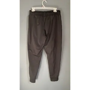 Under Armour UA Tech HeatGear Pants Womens S Black Loose Fit Jogger‎ Pocket thumbnail 3