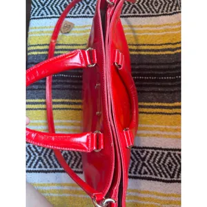 Kate Spade New York Red Patent Leather Satchel Crossbody Bag Gold Hardware thumbnail 8