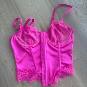 Pink corset top Size XS thumbnail 2