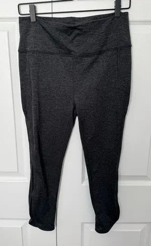 FREE PEOPLE MOVEMENT Dark Gray High-Waisted Cropped Leggings w/ cut outs LARGE thumbnail 1
