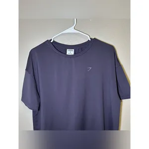 Gymshark x Whitney Simmons Alive Purple Short Sleeve T Shirt Women’s Size Medium thumbnail 4