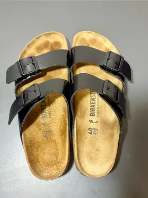 BIRKENSTOCK Arizona Black Patent Sandals thumbnail 4