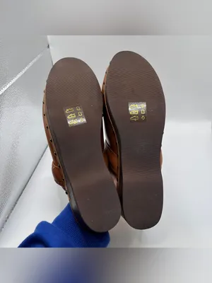 NWOB Madewell The Cecily Clog in Oiled Leather MSRP $168 size 7.5 brown thumbnail 11