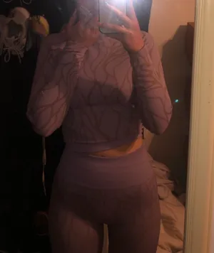Fabletics Matching Set thumbnail 6