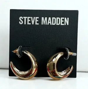STEVE MADDEN Gold Tone Rounded Hoops Earrings NEW NWT thumbnail 1