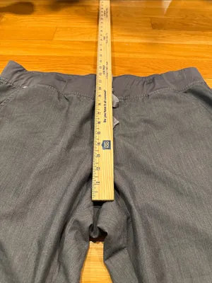 Figs technical collection gray jogger scrub bottoms size XXlarge petite. thumbnail 5