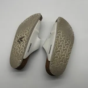 Birkenstock Arizona White Birko-Flor Two Strap Slide Sandals Womens 40 L9 M7 thumbnail 7