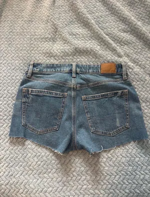 American Eagle Jean shorts thumbnail 2