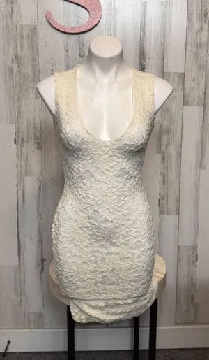 Love Chesley White Lace Bodycon Mini Dress | Sleeveless Scoop Neck Party Dress S thumbnail 1