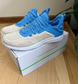 APL Women's Techloom Tracer  thumbnail 1