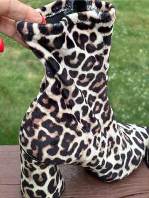 Steve Madden Leopard Print Ankle Booties thumbnail 4