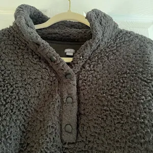 Aerie Fuzzy Sherpa Pullover thumbnail 2