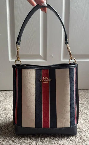 Coach Bucket Bag thumbnail 2