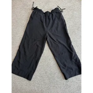 A‎ New Day Black Wide Leg Cropped Pants Elastic Paperbag Waist XL VN1247024 thumbnail 2