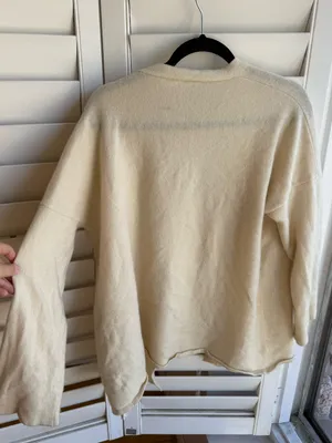 Reformation Cream Women's Sweater Cardigan Sz M thumbnail 4