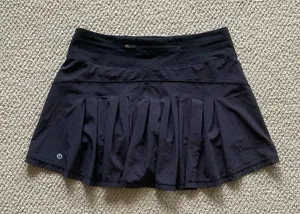 LULULEMON Circuit Breaker Skirt 15” Size 6 Tall Long Black Pleat Discontinued thumbnail 1