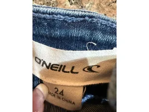 O'Neill Women's Denim Shorts Size 24 Distressed Frayed Hem thumbnail 3