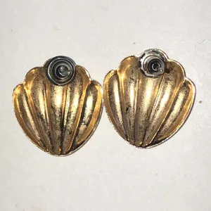 Gold Tone Vintage Boho Shell Earrings thumbnail 4