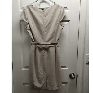 Calvin Klein Women's Size 6 Cowl Neck Cap Sleeve Cocktail Belted Dress Beige thumbnail 2