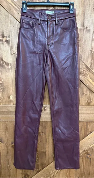 Good American Women’s Faux Leather Straight Leg Pants Burgundy READ Size 2/26 (9 thumbnail 1