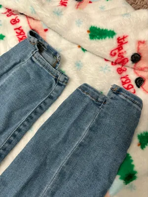 American Eagle Outfitters “Skinny” Jeans thumbnail 5