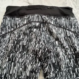 Nike Running Dri Fit Brush Stroke Pants Size‎ Small thumbnail 3