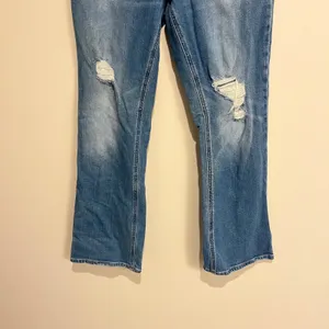 J. Crew Jeans Demi Boot‎ Crop Distressed Medium Wash Stretch 28T 28 Tall thumbnail 3