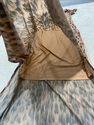 Steve Madden Leopard Mesh Maxi Dress Slit EUC Size M thumbnail 9