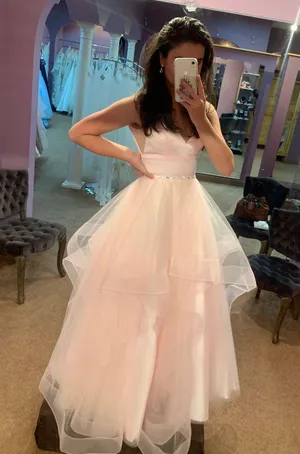 Madison James Prom Dress thumbnail 2