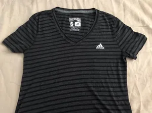 Adidas shirt women size small thumbnail 1