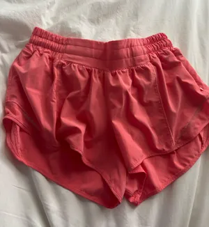 Lululemon Hotty-Hot Low-Rise Short 2.5” Color: Raspberry Cream thumbnail 1