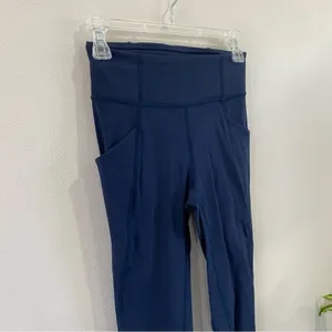 Lululemon‎ Time To Sweat Crop 23" Navy Blue Leggings Sz 4 thumbnail 8