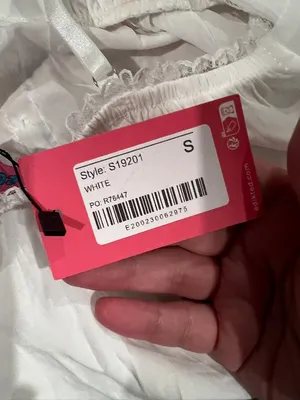 NWT Edikted‎ small white tank top thumbnail 10