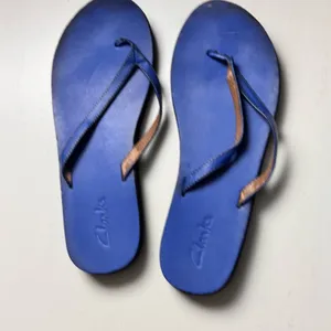 Clarks Women’s Cobalt Blue Low Heel Casual Style Sandals thumbnail 6