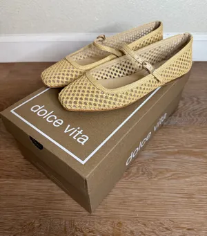 NWT Dolce Vita Reyes Natural Woven Raffia Mary Jane Ballet Flas, Size 5.5 thumbnail 1